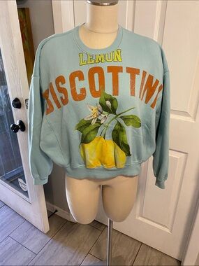 Threads of LUXX sweatshirt with graphic size M